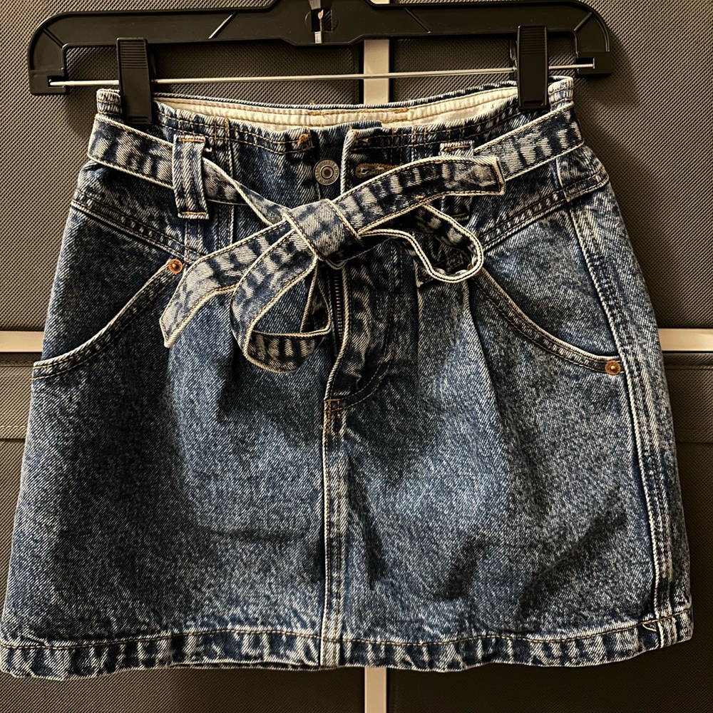 Abercrombie tie skirt